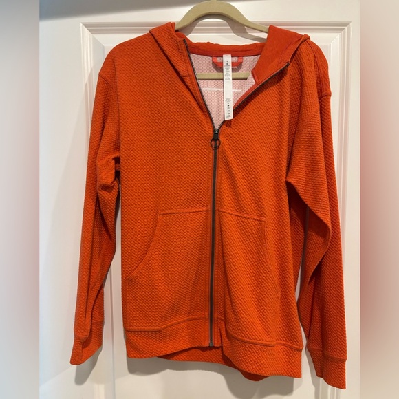 Lululemon Women’s Zip Up Hoodie size 6 in orange waffle print. - Picture 1 of 4